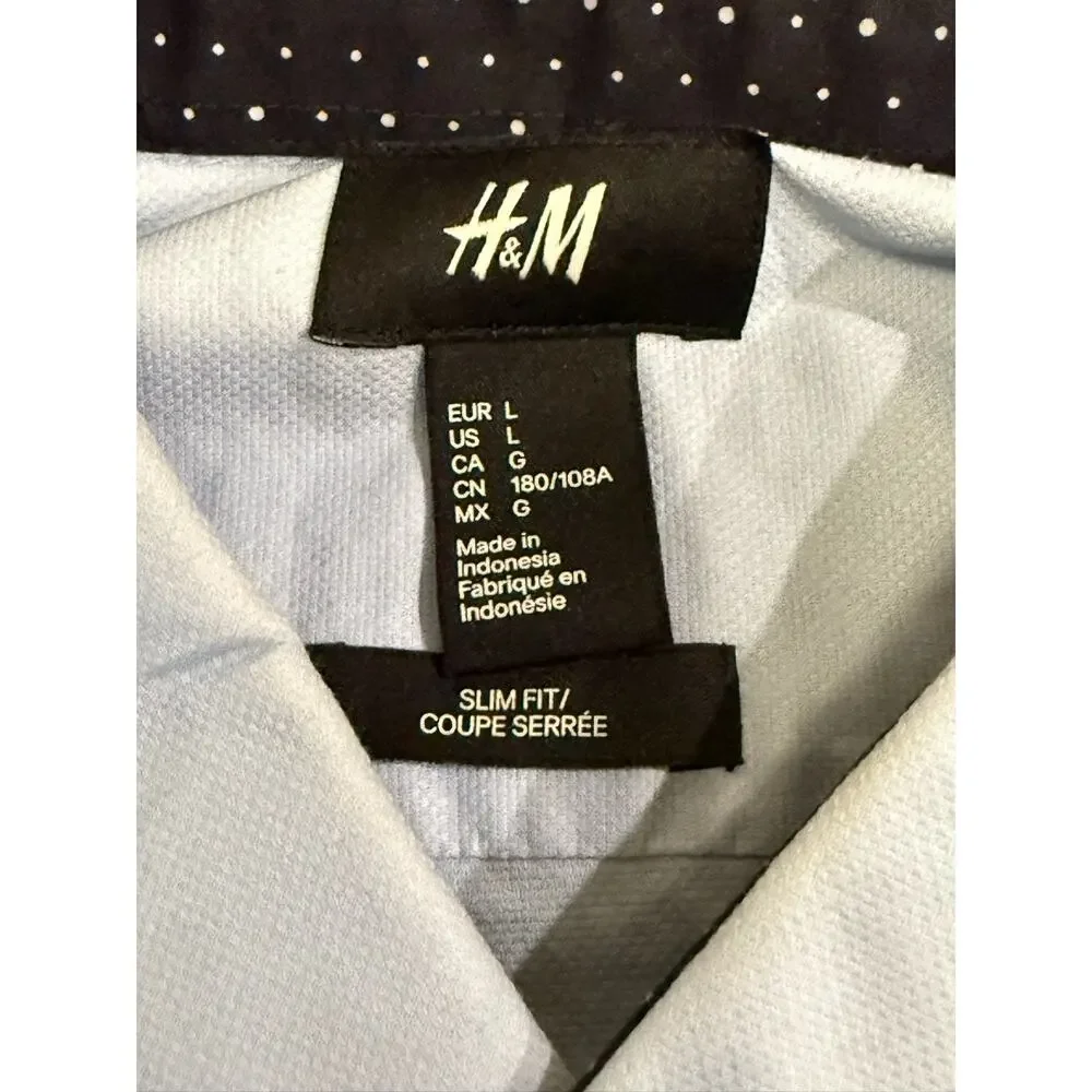 H&M Men’s Slim Fit Dress Shirt Light Blue Long Sleeve Button Up Size L